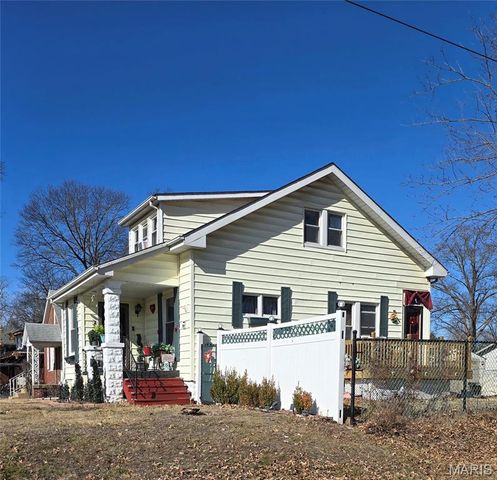 41 N 32nd Street, Belleville, IL 62226