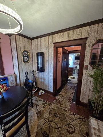 41 N 32nd Street, Belleville, IL 62226