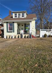 41 N 32nd Street, Belleville, IL 62226
