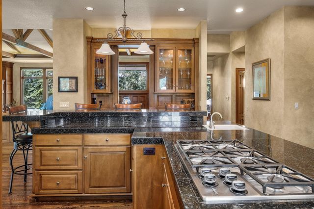 61712 Broken Top Drive, Bend, OR 97702