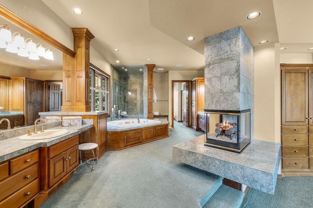 61712 Broken Top Drive, Bend, OR 97702