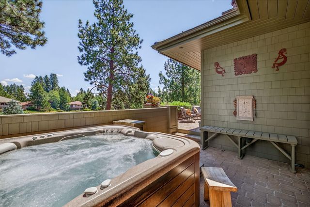 61712 Broken Top Drive, Bend, OR 97702