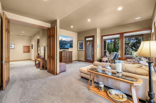 61712 Broken Top Drive, Bend, OR 97702