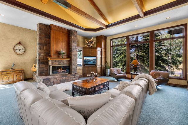 61712 Broken Top Drive, Bend, OR 97702