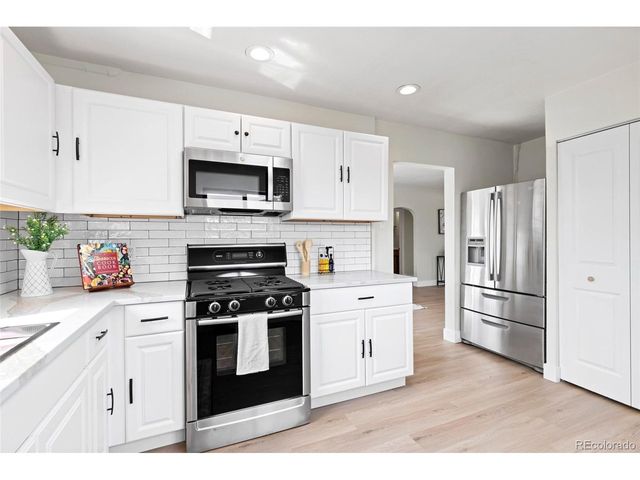 4823 Eaton St, Denver, CO 80212