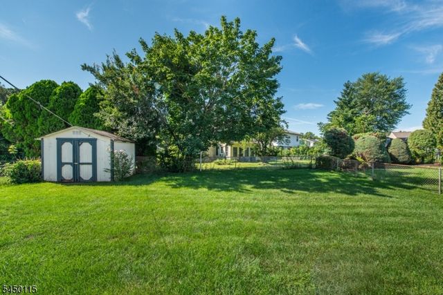 50 Plenge Dr, Belleville Twp., NJ 07109
