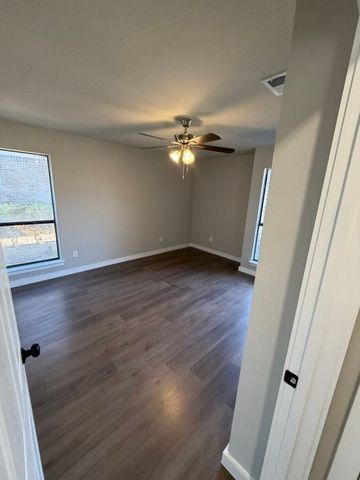 5206 Wind Rock Court, Arlington, TX 76017