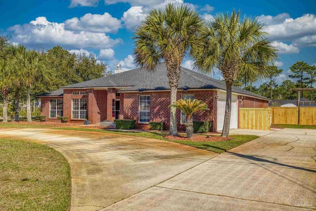 7770 Fenwick St, Navarre, FL 32566