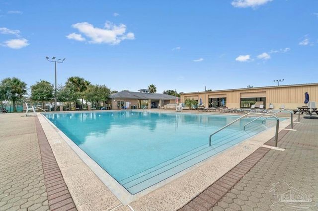7770 Fenwick St, Navarre, FL 32566