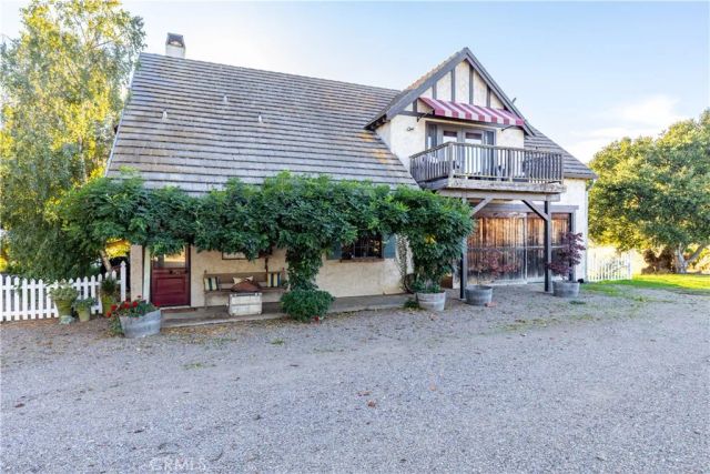 5415 Fairhills, Paso Robles, CA 93446