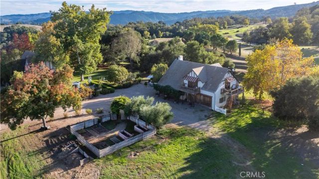 5415 Fairhills, Paso Robles, CA 93446
