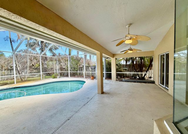 751 SE Starflower Avenue, Port St. Lucie, Port St Lucie, FL 34983