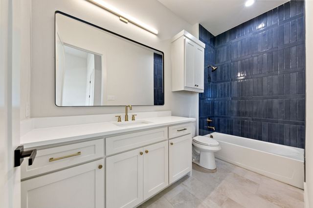 461 Whispering Way, Red Oak, TX 75154
