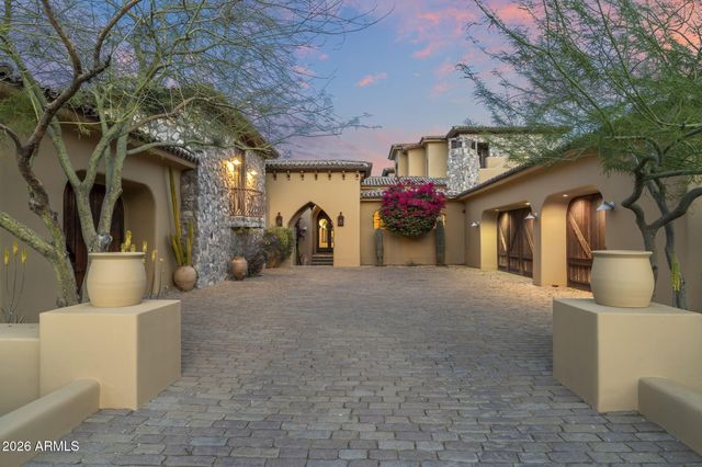 14205 E LA PALOMA Place, Fountain Hills, AZ 85268