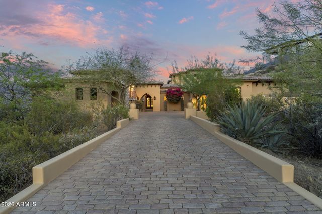 14205 E LA PALOMA Place, Fountain Hills, AZ 85268