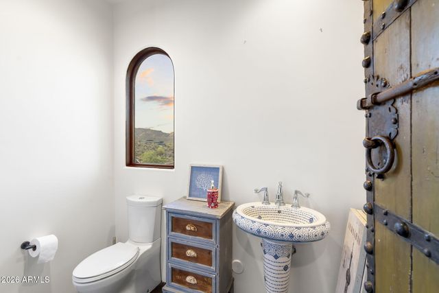 14205 E LA PALOMA Place, Fountain Hills, AZ 85268