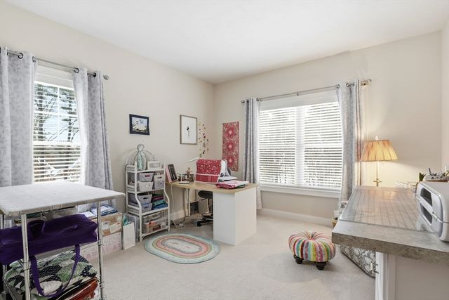 8 Daylily Dr 8, Plymouth, MA 02360