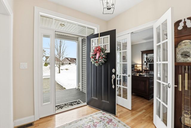 8 Daylily Dr 8, Plymouth, MA 02360