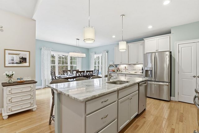 8 Daylily Dr 8, Plymouth, MA 02360