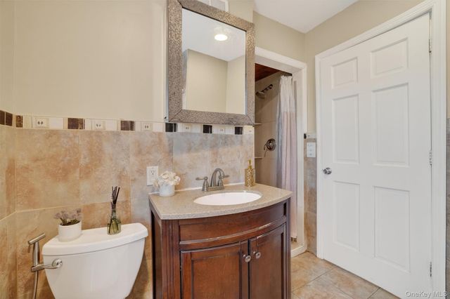 135 Midland Terrace, Yonkers, NY 10704