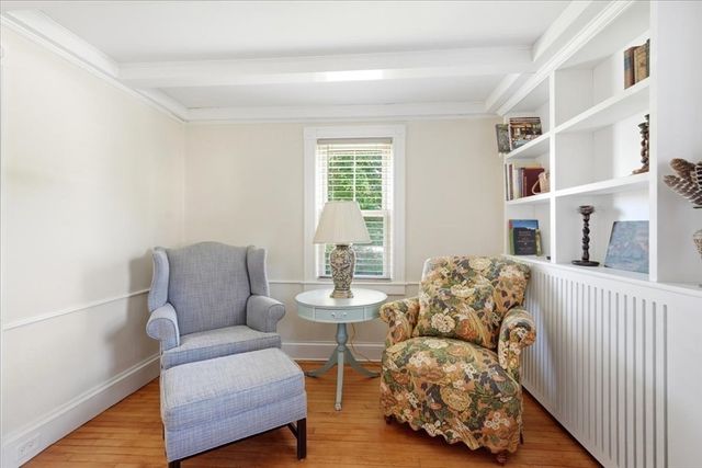 364 North Ave, Rockland, MA 02370