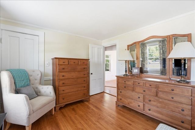 364 North Ave, Rockland, MA 02370
