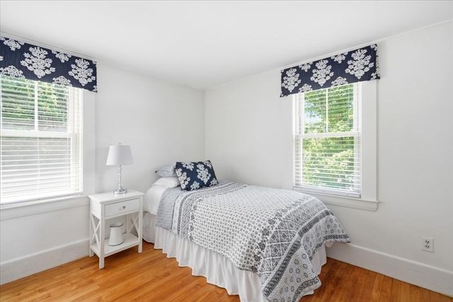 364 North Ave, Rockland, MA 02370