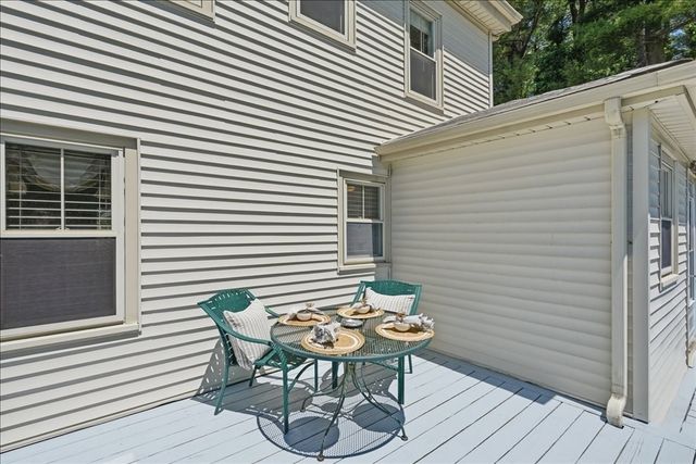 364 North Ave, Rockland, MA 02370