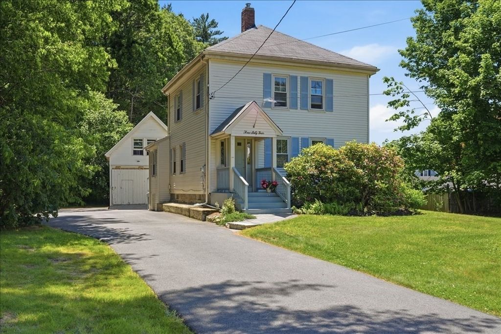 364 North Ave, Rockland, MA 02370
