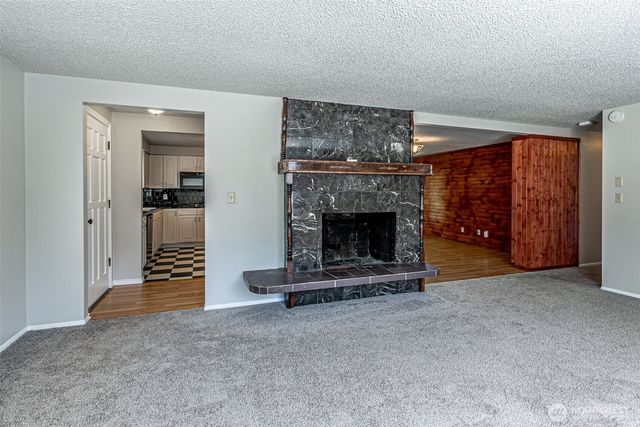 2524 70th Avenue SW, Tumwater, WA 98512