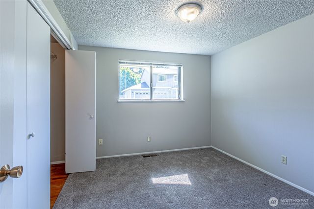 2524 70th Avenue SW, Tumwater, WA 98512