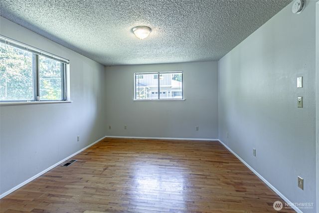 2524 70th Avenue SW, Tumwater, WA 98512