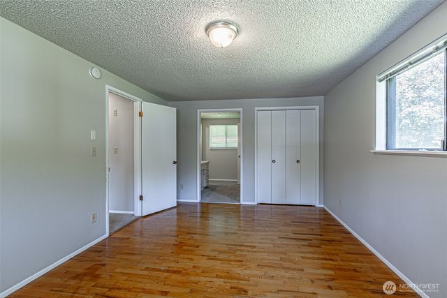 2524 70th Avenue SW, Tumwater, WA 98512