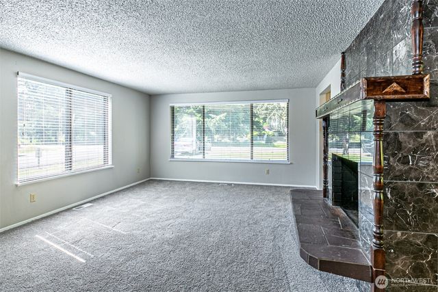 2524 70th Avenue SW, Tumwater, WA 98512