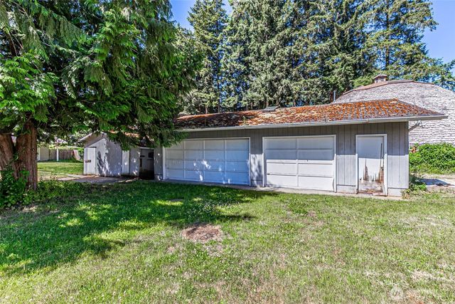 2524 70th Avenue SW, Tumwater, WA 98512