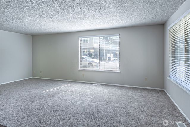 2524 70th Avenue SW, Tumwater, WA 98512