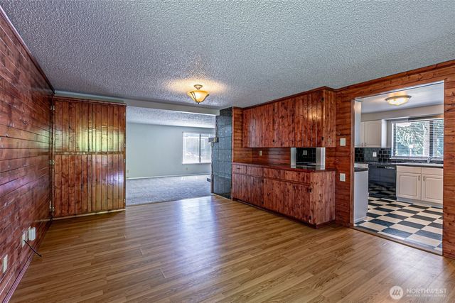 2524 70th Avenue SW, Tumwater, WA 98512