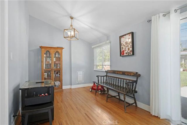 609 E Bennett Avenue, Glendora, CA 91741
