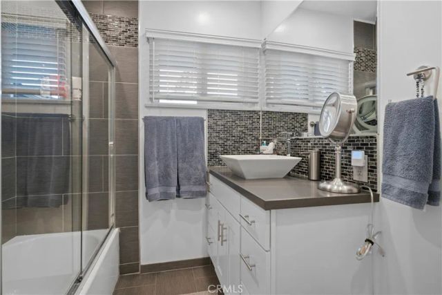 609 E Bennett Avenue, Glendora, CA 91741