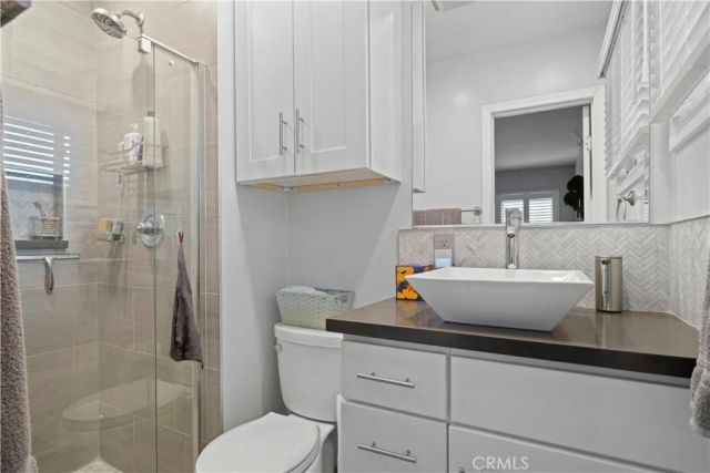 609 E Bennett Avenue, Glendora, CA 91741