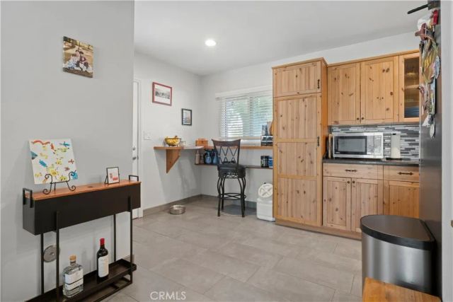609 E Bennett Avenue, Glendora, CA 91741