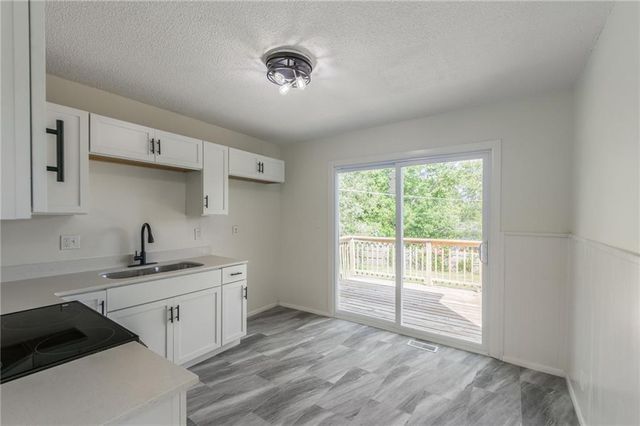 1511 Osage Trail, Independence, MO 64058