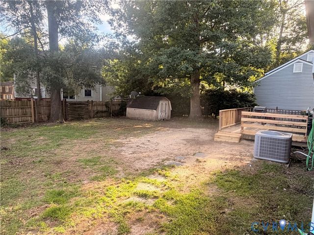 1614 Bexley Dr, Hopewell, VA 23860