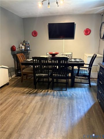 1614 Bexley Dr, Hopewell, VA 23860