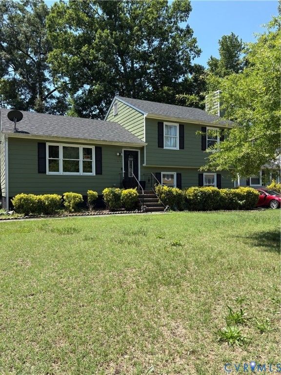 1614 Bexley Dr, Hopewell, VA 23860