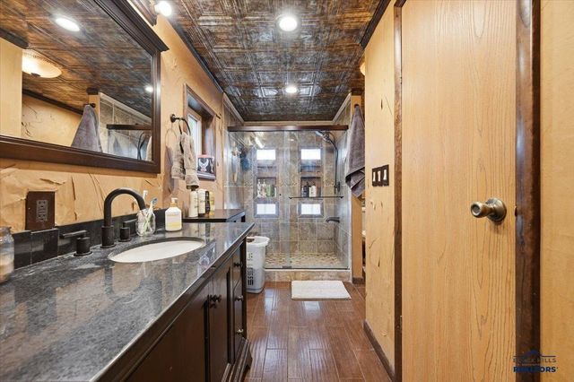5430 N ELK VALE RD, Rapid City, SD 57701