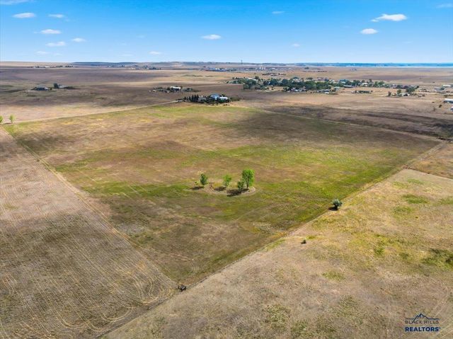 5430 N ELK VALE RD, Rapid City, SD 57701