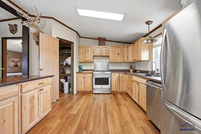 5430 N ELK VALE RD, Rapid City, SD 57701