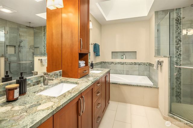 6731 244th Place NE, Redmond, WA 98053