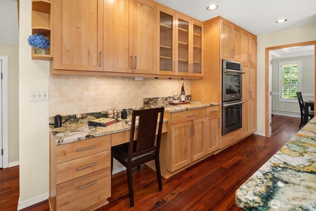 6731 244th Place NE, Redmond, WA 98053
